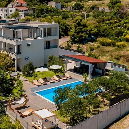 Villa Lucky Me Kaštel Novi